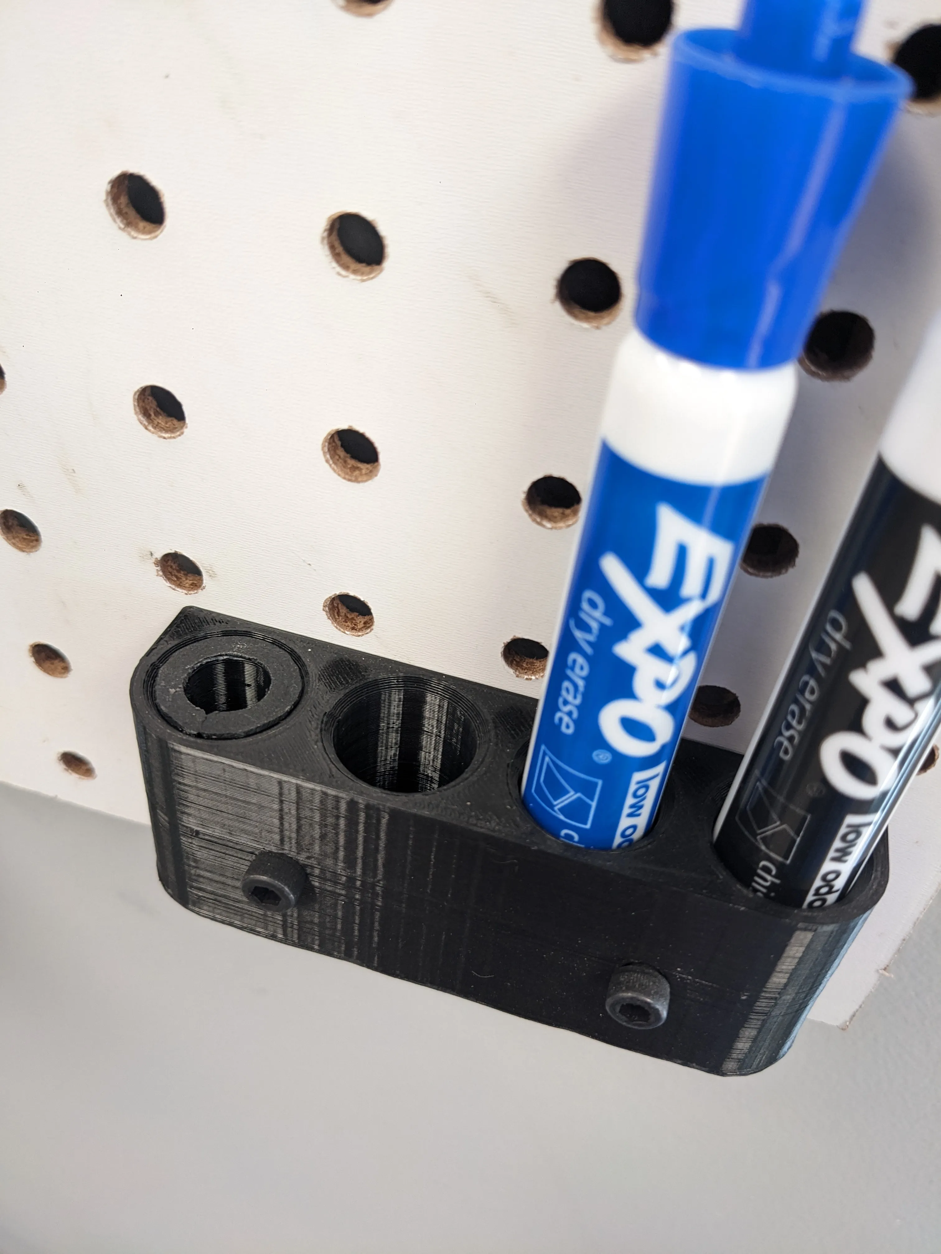 4 Expo Marker Holder